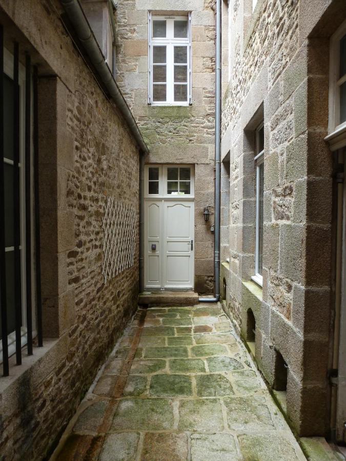 Appartement Des Remparts Dinan Exterior foto